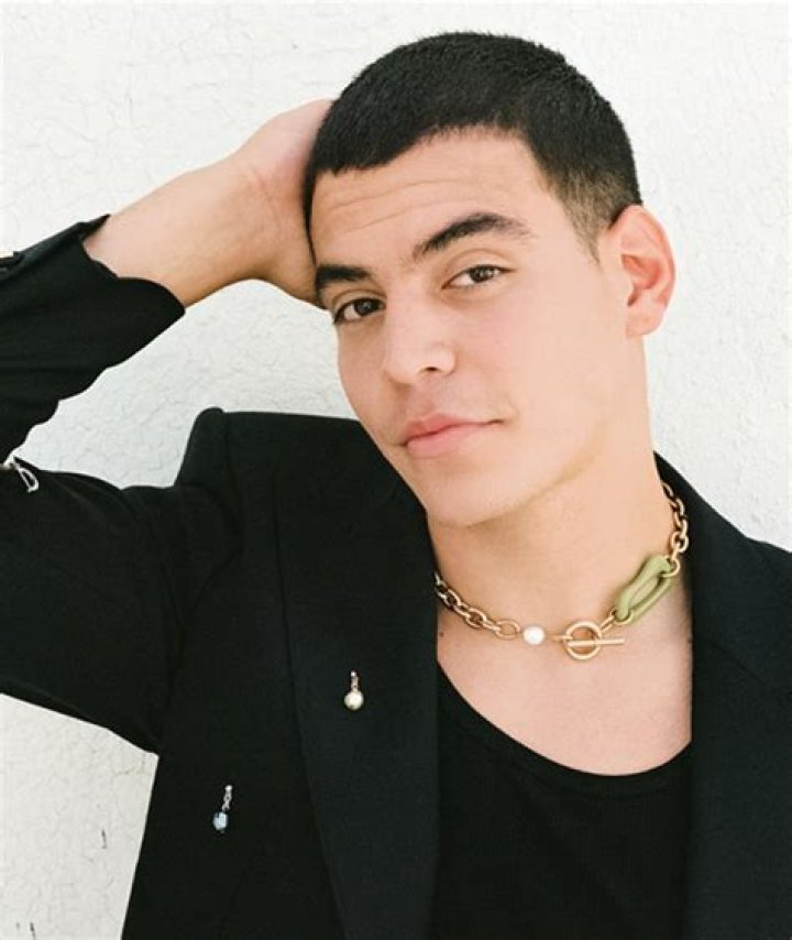 Aaron Dominguez- Wiki, Age, Height, Net Worth, Girlfriend, Ethnicity