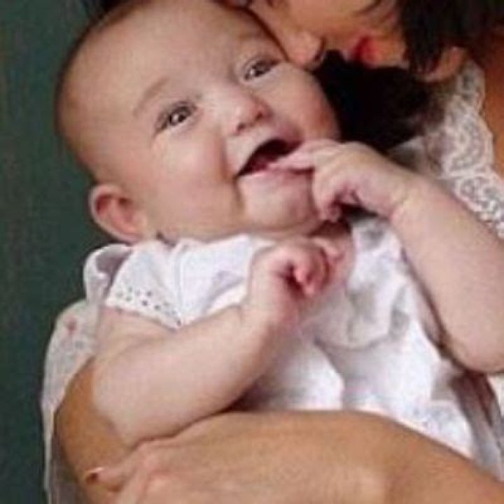 Ada Law- All About Jude Law Daughter