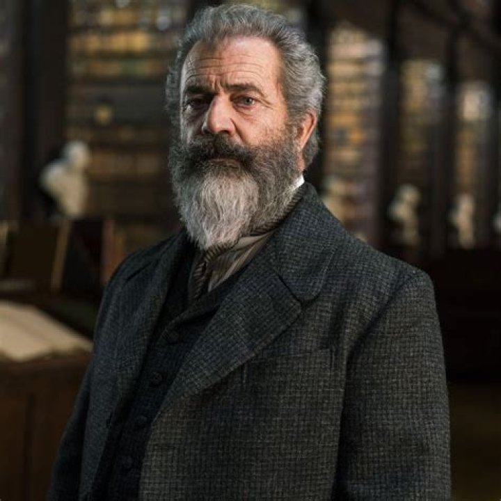 
Agatha Marie Gibson- Wiki, Age, Height, Boyfriend, Net Worth	