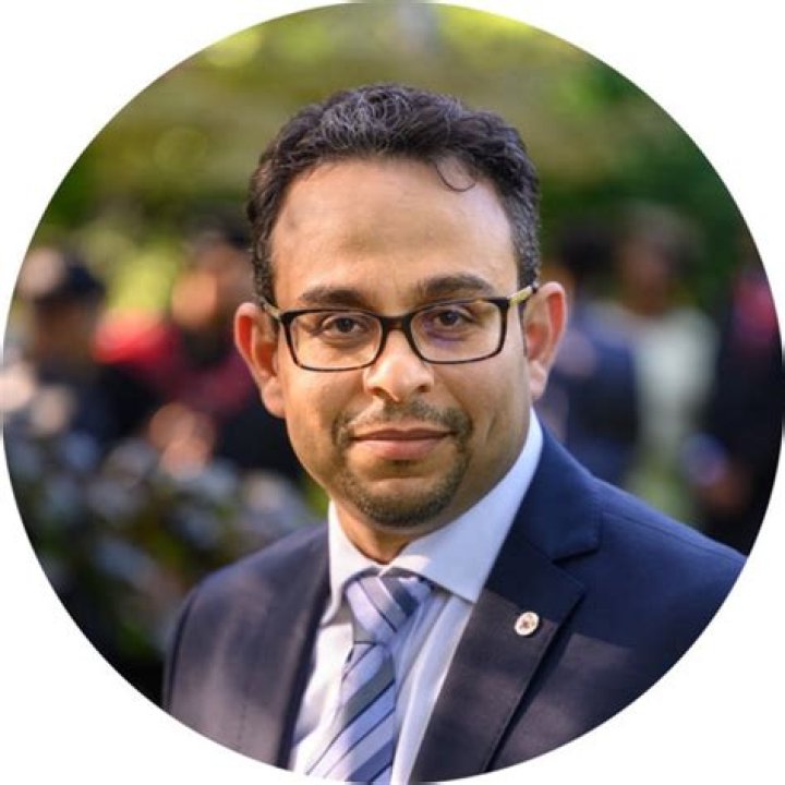 Ahmed Elamin- Net Worth, Bio, Age, Ethnicity, Girlfriend, Height, Career