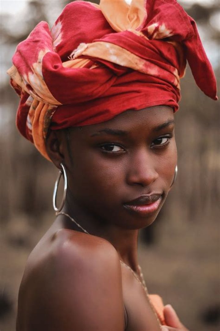 Ajuma Nasanyana- Age, Boyfriend, Height, Net Worth, Career, Nationality