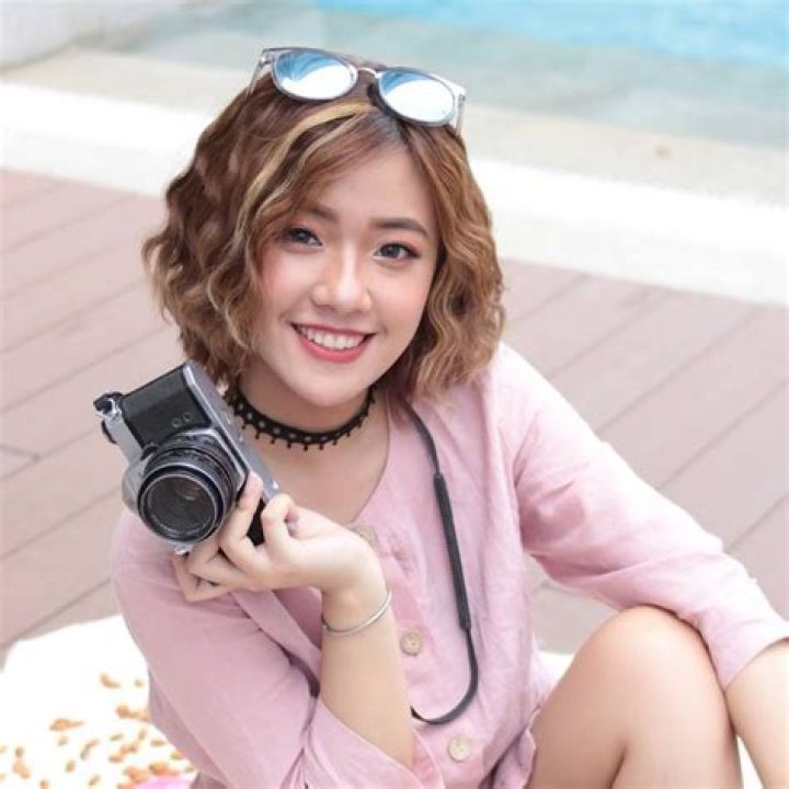 Aki Hara- Age, Boyfriend, Net Worth, Height, Ethnicity