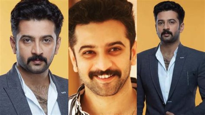 Akshar Kothari- Wiki, Age, Height, Net Worth, Wife, Ethnicity