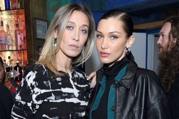 Alana Hadid- Net Worth, Bio, Age, Dating, Height, Weight, Career