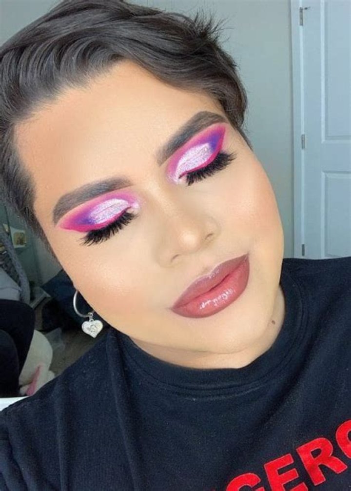 Alannized- Biography, Age, Height, Net Worth, Relationship