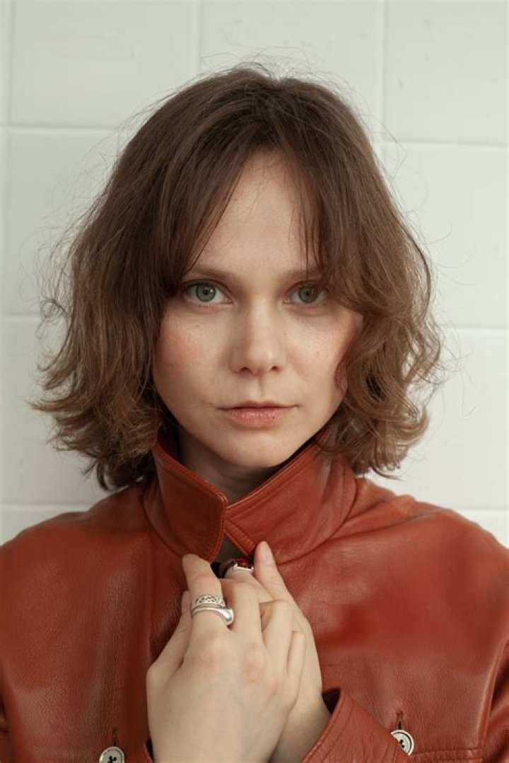 Aleksandra Skraba- Net Worth, Bio, Age, Dating, Height, Career