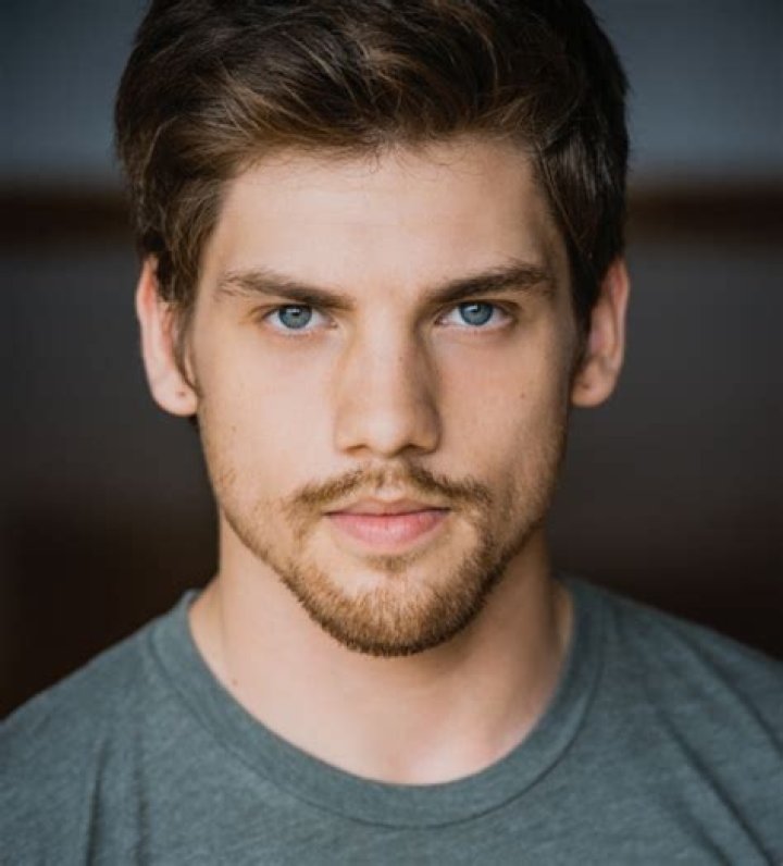 Alex Bergeron- Wiki, Age, Height, Wife, Net Worth, Ethnicity