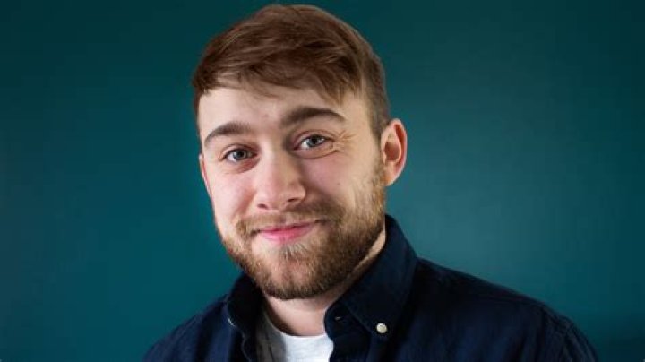 Alex Bertie- Net Worth, Bio, Age, Height, Girlfriend, Nationality, Ethnicity