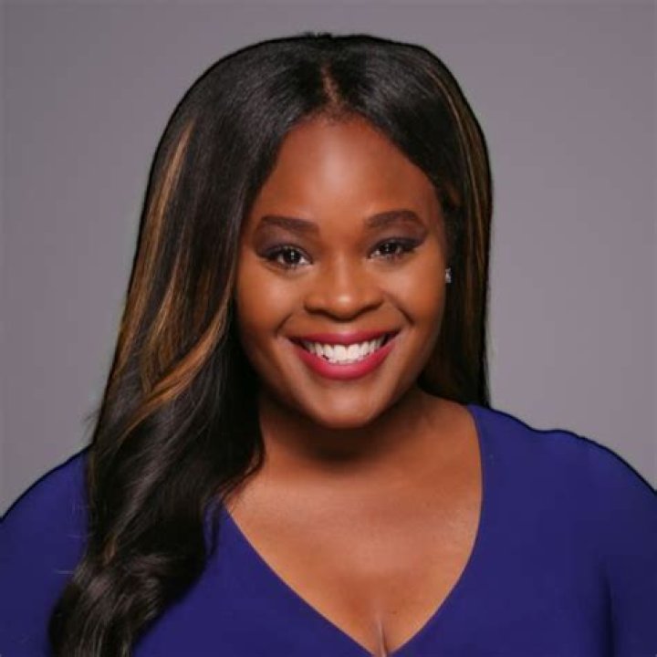 Alex Finnie- Bio, Age, Height, Net Worth, Husband, Marriage