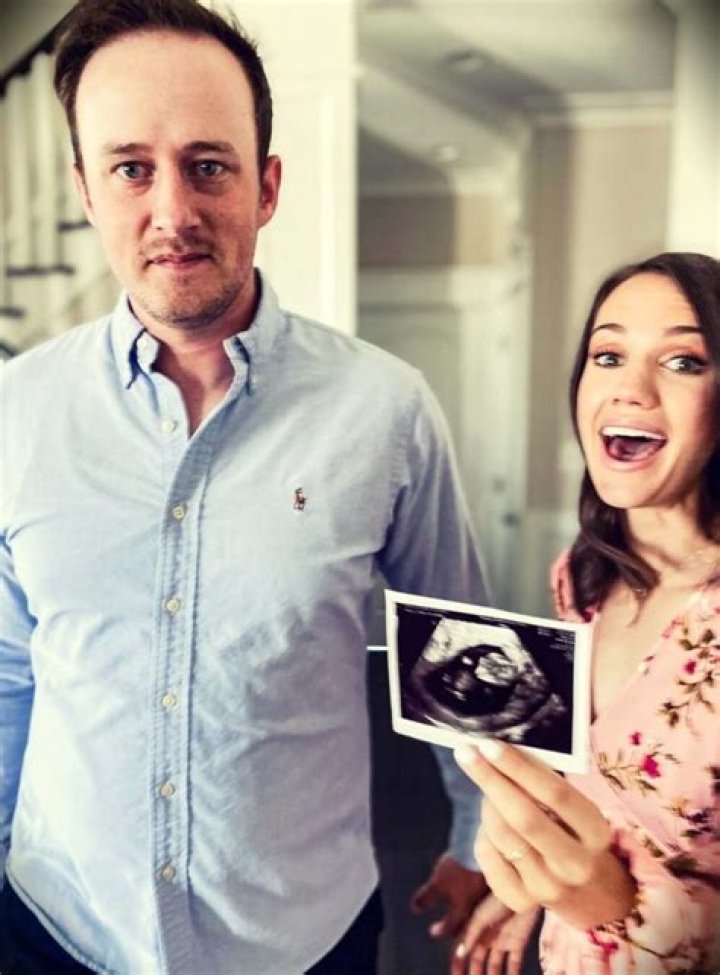 Allie Gooch- Age, Husband, Net Worth, Height, Career