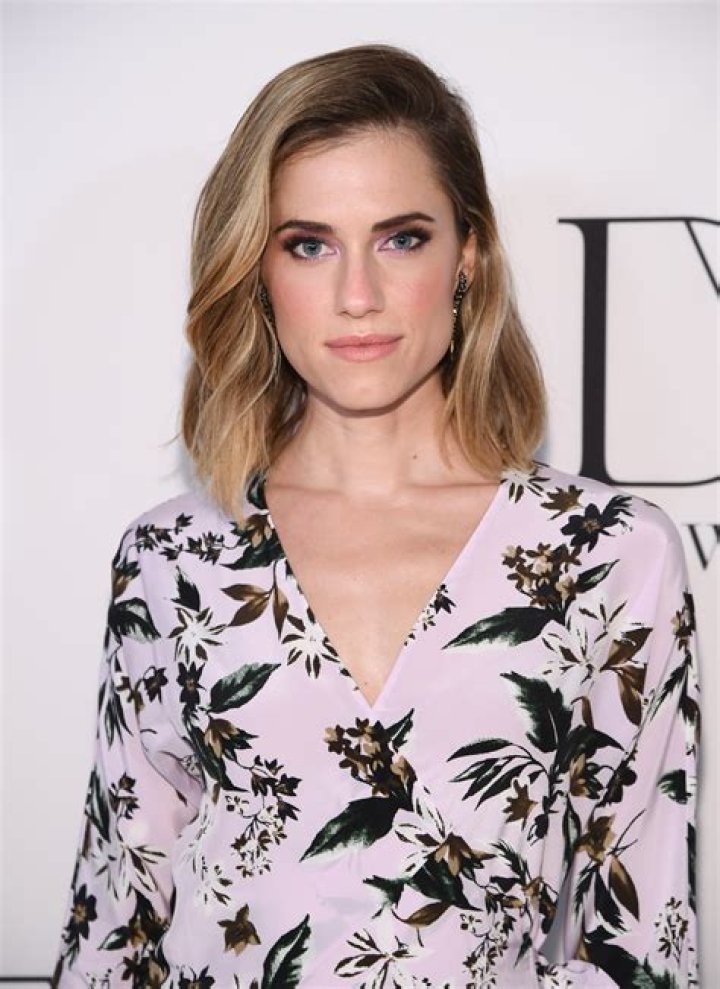 Allison Williams- Everything You Need To Know About Her