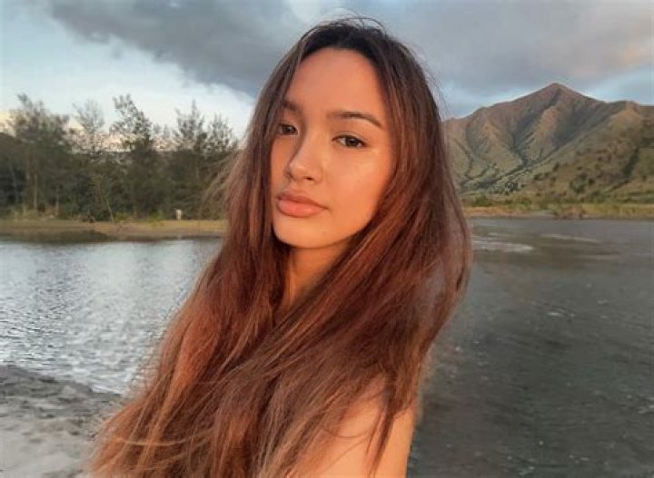 Alyanna Angeles- Bio, Age, Height, Net Worth, Boyfriend, Dating