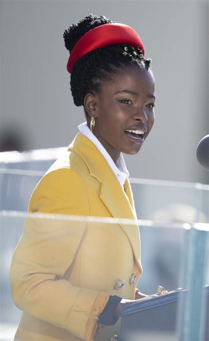 Amanda Gorman- Age, Height, Boyfriend, Net Worth, Ethnicity