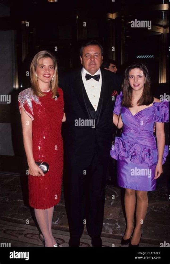 Amanda Sorvino- Wiki, Age, Husband, Net Worth, Career, Height