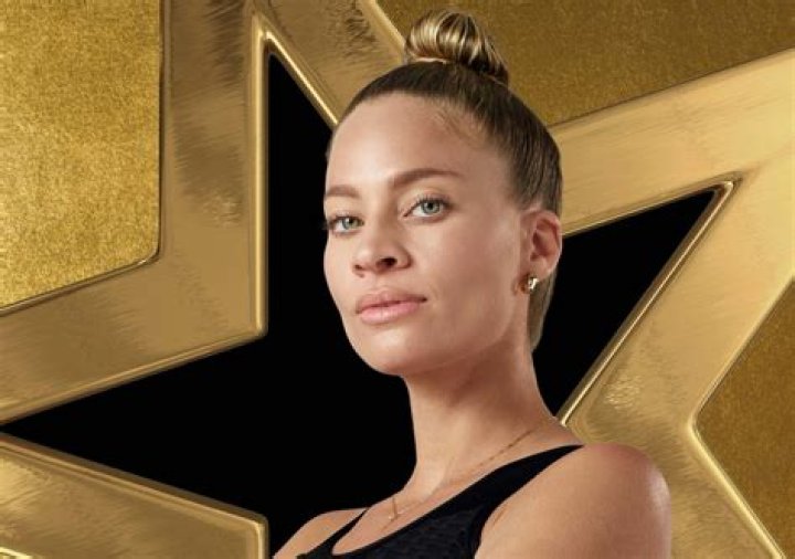 Amber Borzotra- Wiki, Age, Height, Net Worth, Boyfriend, Ethnicity