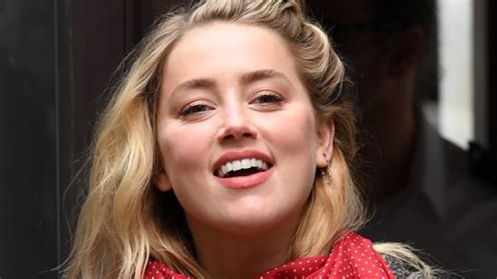 Amber Heard Thanks Supporters Through Social Media For Their Support During The Depp Scandal