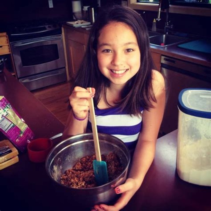 Amber Kelley- Age, Net Worth, Height, Boyfriend, Career, Ethnicity