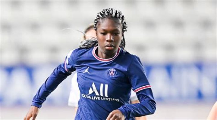 Aminata Diallo- Wiki, Age, Height, Net Worth, Boyfriend, Dating