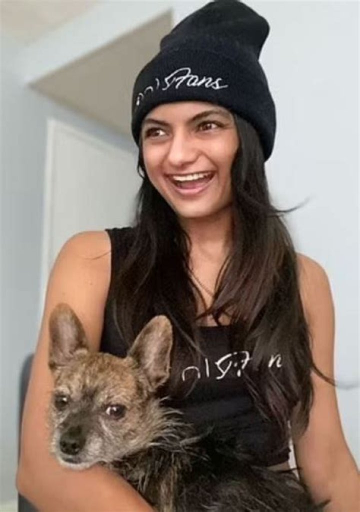 
Amrapali Gan- Bio, Age, Height, Net Worth, Boyfriend, Dating	