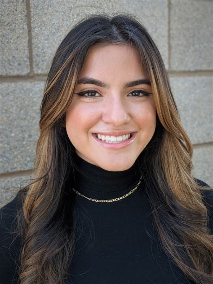 Anaisha Torres- Net Worth, Bio, Age, Boyfriend, Height, Ethnicity, Career