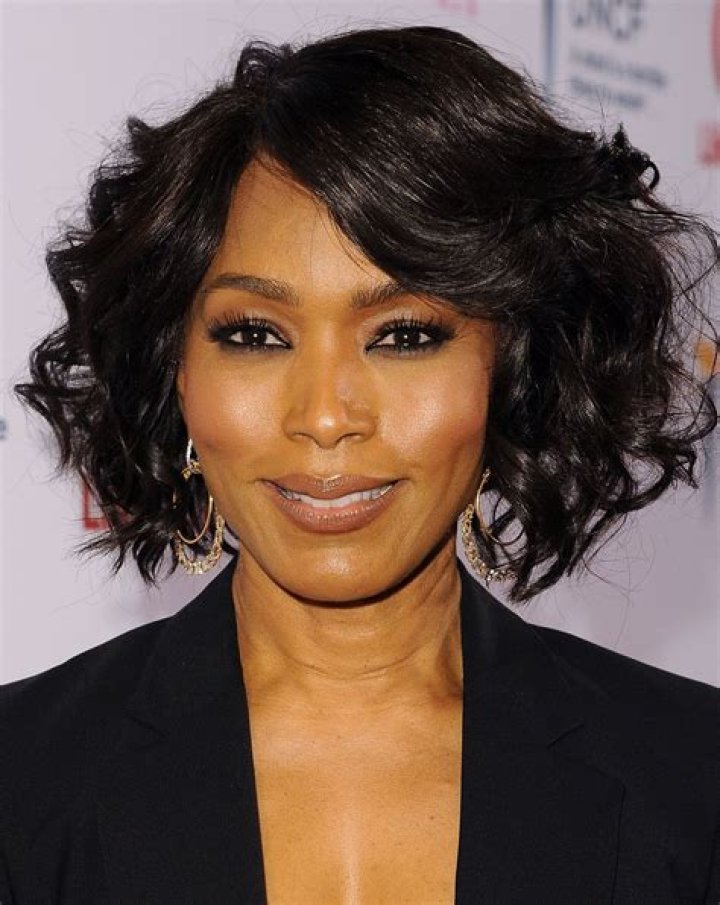 Angela Bassett- Biography, Wiki, Age, Net Worth, Husband, Marriage