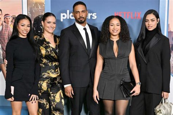 Aniya Wayans- Wiki, Age, Height, Ethnicity, Net Worth, Career