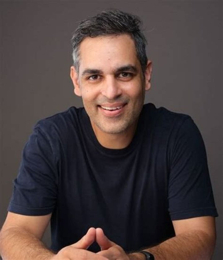 Ankur Warikoo- Wiki, Age, Height, Net Worth, Wife, Marriage, Career