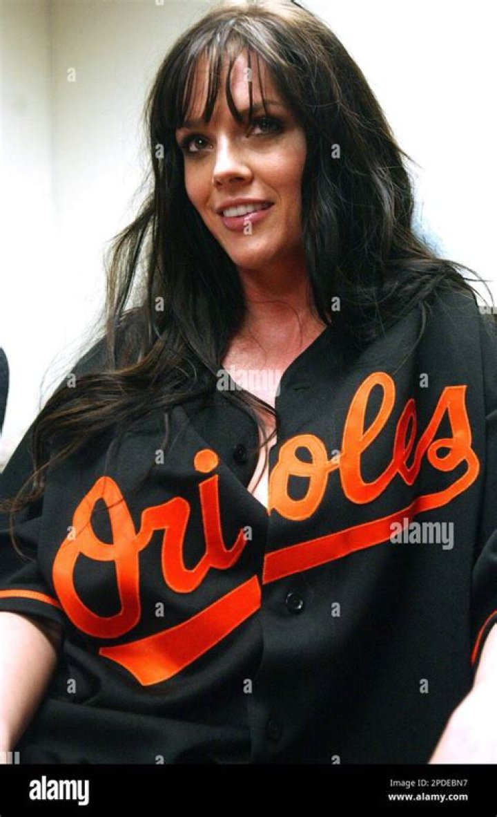 Anna Benson- Wiki, Age, Husband, Ethnicity, Net Worth, Height, Career