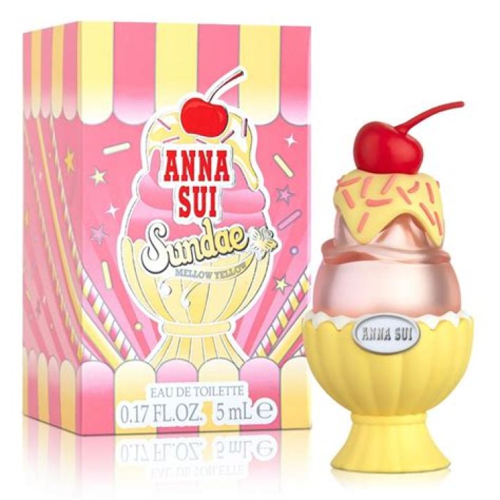 
Anna Sui- Age, Height, Boyfriend, Net Worth, Ethnicity	