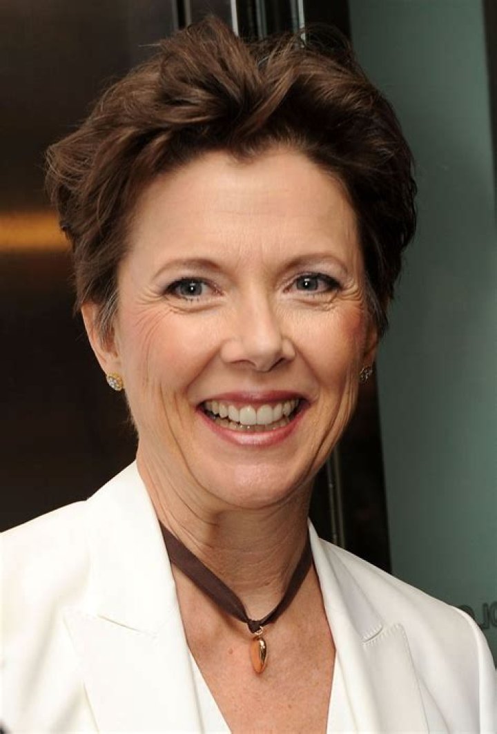 Annette Bening- Wiki, Age, Height, Net Worth, Husband, Ethnicity