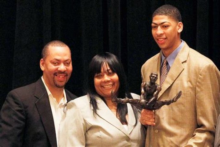 Anthony Davis Sr- Wiki, Age, Wife, Ethnicity, Net Worth, Height, Career
