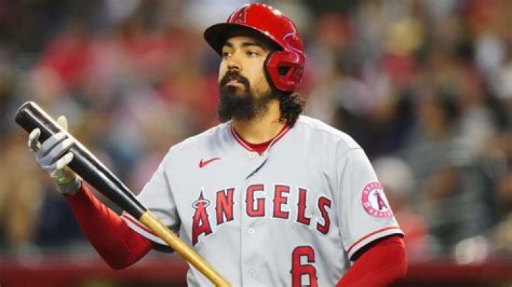 Anthony Rendon- Bio, Wiki, Age, Girlfriend, Height, Net Worth, Career