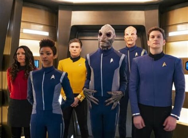 April Nocifora- Wiki, Age, Height, Boyfriend, Career, Net Worth