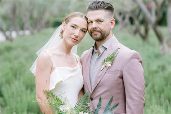 Aree Gearhart- Wiki, Age, Height, Net Worth, Husband, Marriage, Career