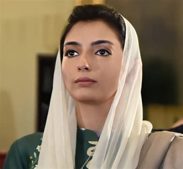 Aseefa Bhutto Zardari- Biography, Age, Height, Net Worth, Is Married