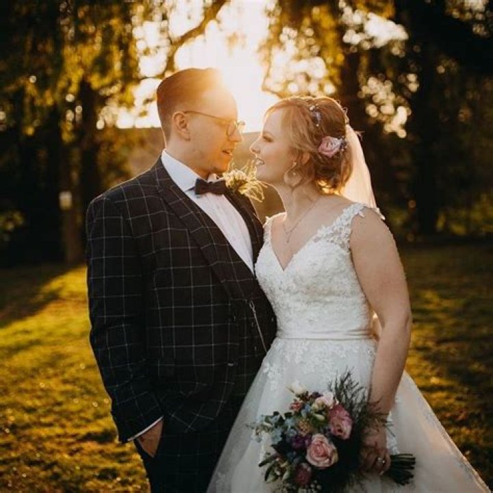 Ashdubh- Net Worth, Wiki, Age, Wife, Ethnicity, Height, Career