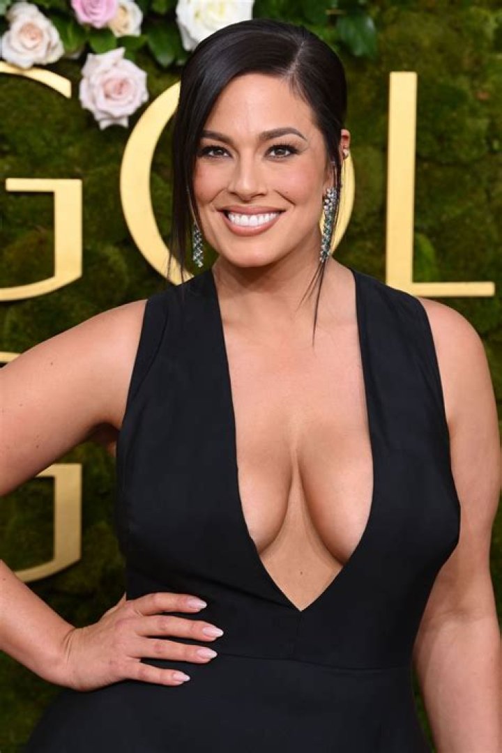 Ashley Graham- Age, Height, Net Worth, Husband, Career, Nationality
