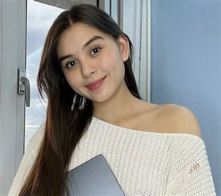 Ashley Ortega- Bio, Age, Net Worth, Boyfriend, Dating, Height