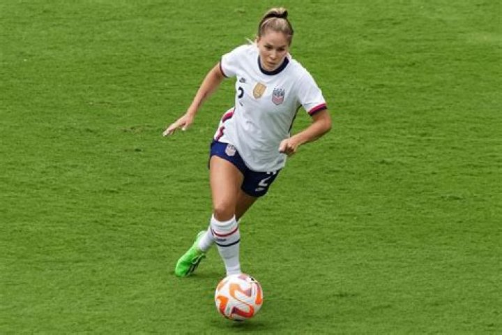 Ashley Sanchez- Wiki, Age, Net Worth, Boyfriend, Height