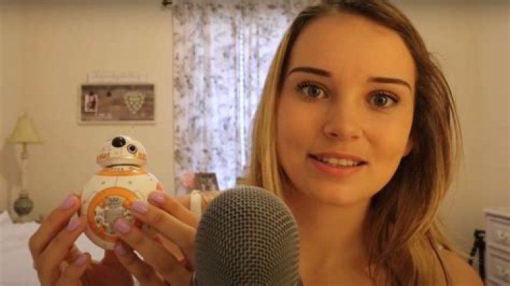ASMR Darling- Wiki, Age, Height, Net Worth, Boyfriend, Ethnicity