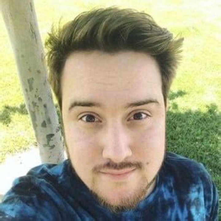 Austin Drippon- Wiki, Age, Height, Net Worth, Girlfriend, Dating