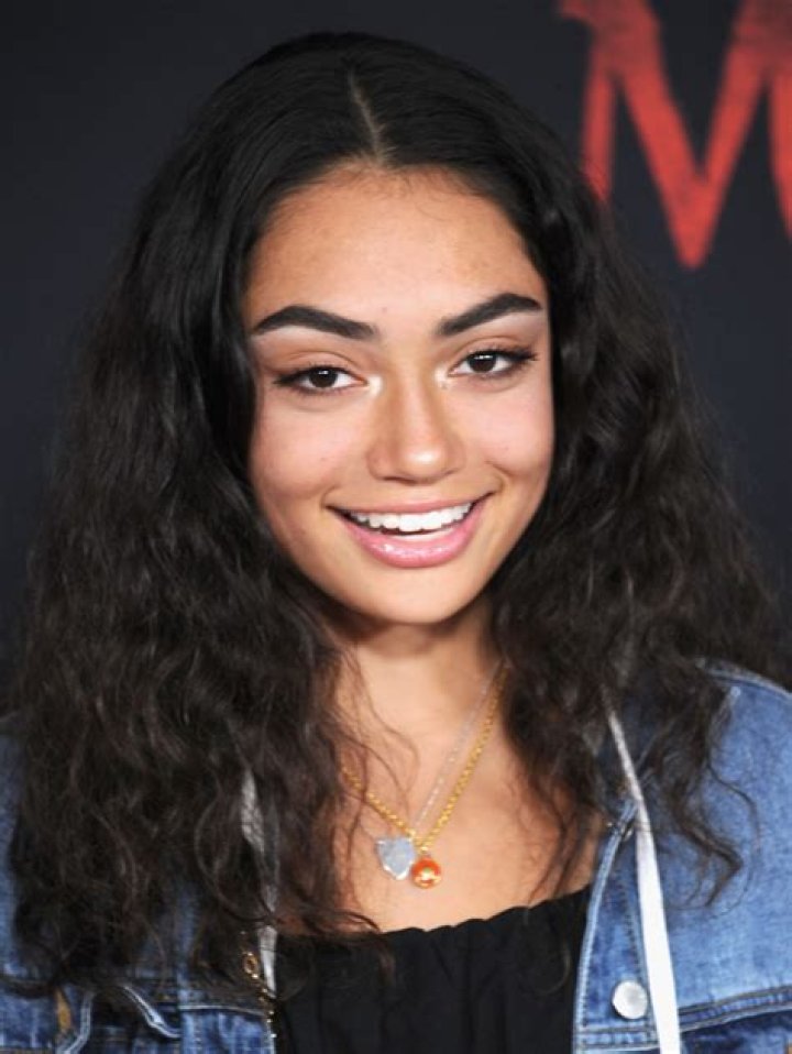Avani Gregg- Bio, Age, Height, Net Worth, Boyfriend, Dating