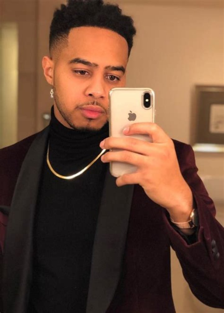 Azerrz- Age, Height, Girlfriend, Net Worth, Ethnicity