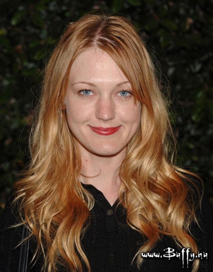 Azura Skye- Wiki, Age, Height, Net Worth, Girlfriend, Dating