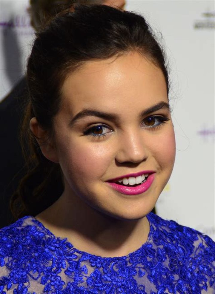 Bailee Madison- Age, Boyfriend, Net worth, Weight, Height, Ethnicity