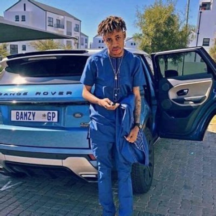 Bamzy Riches- Wiki, Age, Net Worth, Girlfriend, Height, Ethnicity