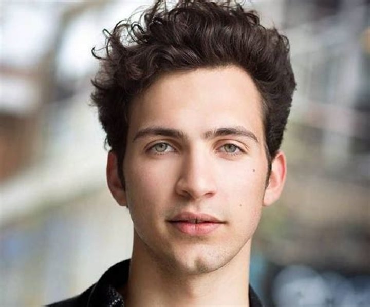 
Barney Harris- Biography, Wife, Age, Net Worth, Height, Career	