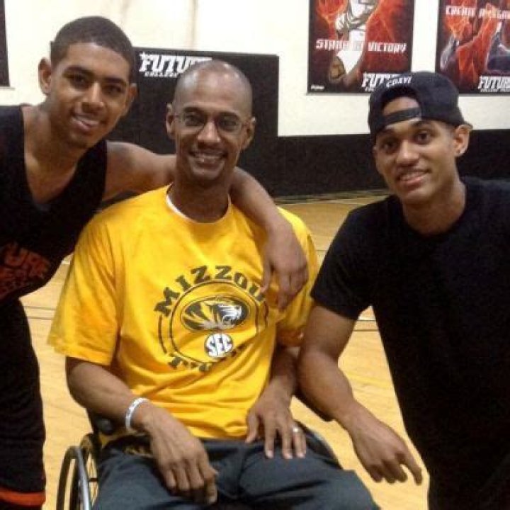 Bear Clarkson- All About Jordan Clarkson Brother: Explore His Family Details