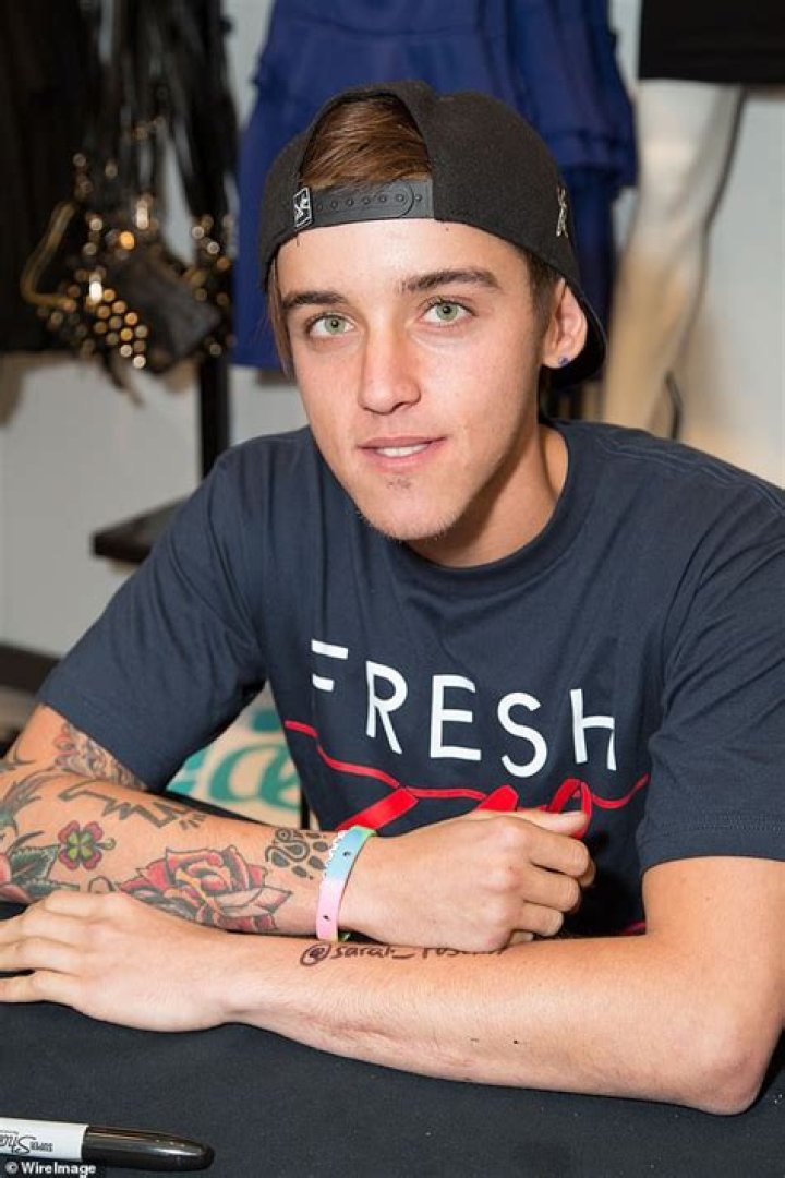 Beau Brooks- Net worth, Age, Girlfriend, Height, Nationality, Ethnicity, Career