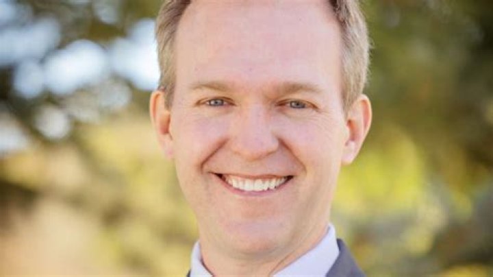 Ben McAdams- Net Worth, Age, Wife, Marriage, Height, Ethnicity, Career